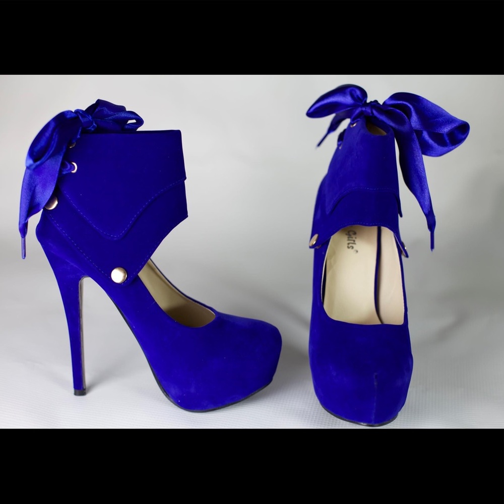 Blue suede heels